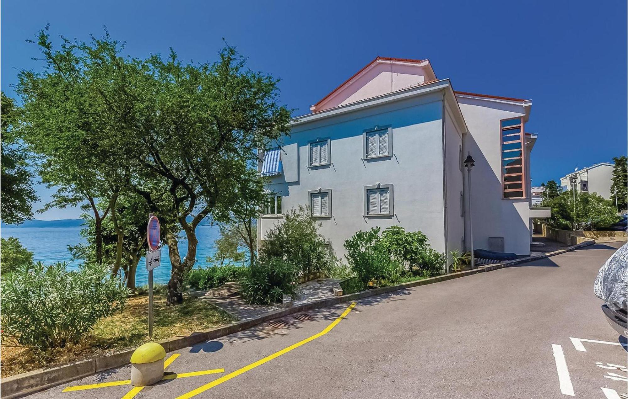Lovely Apartment In Selce With House Sea View Exterior foto